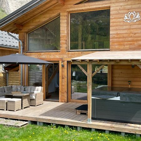 Chalet Le Lotus Blanc เลส์เดอซาลป์ ภายนอก รูปภาพ