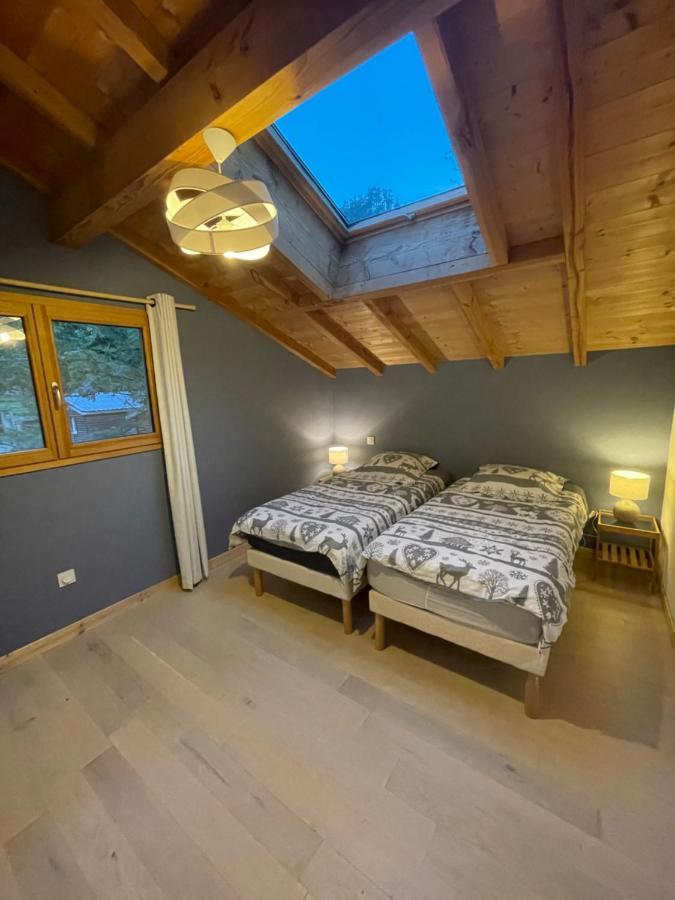 Chalet Le Lotus Blanc เลส์เดอซาลป์ ภายนอก รูปภาพ