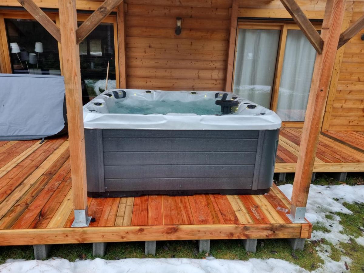 Chalet Le Lotus Blanc เลส์เดอซาลป์ ภายนอก รูปภาพ